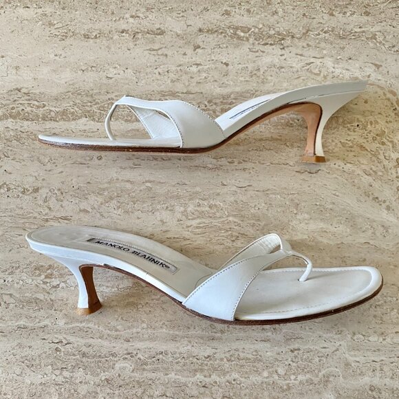 Vintage Manolo Blahnik Thong Kitten Heel Sandals - Picture 5 of 8